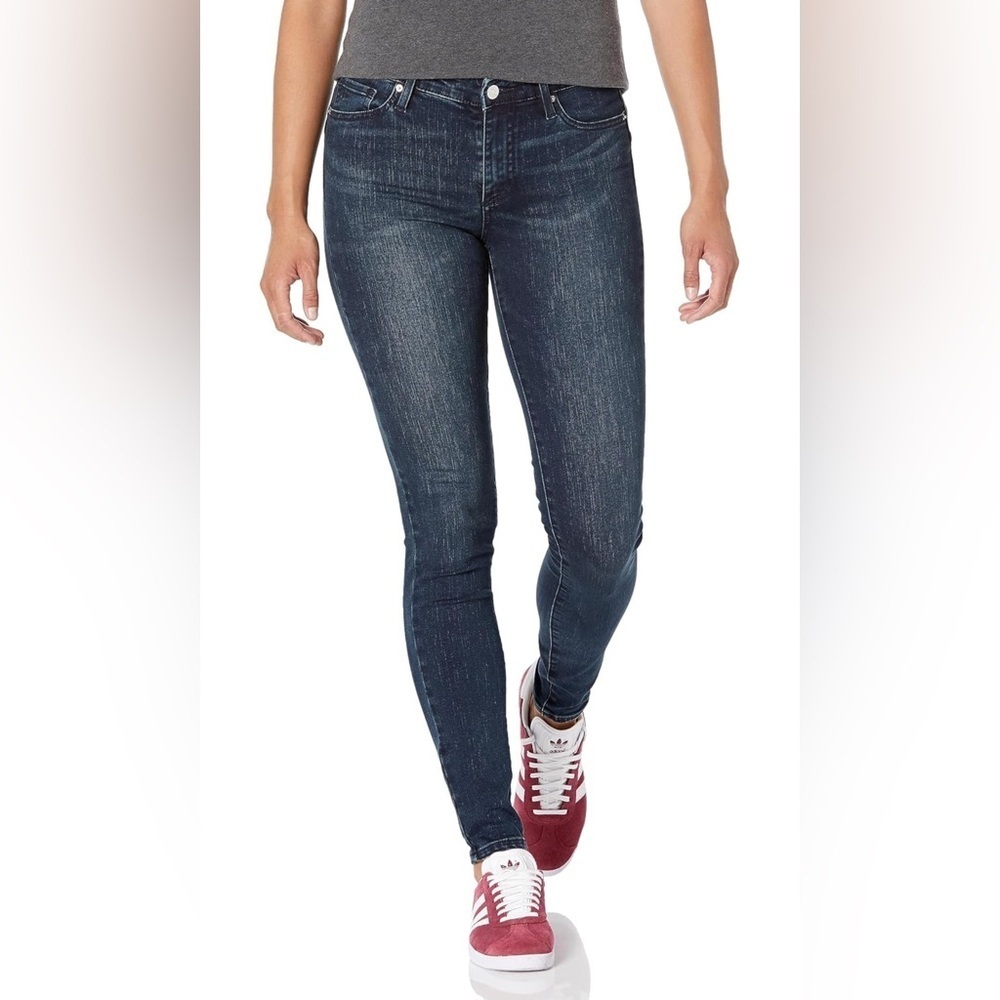 Women's Blue Jeans